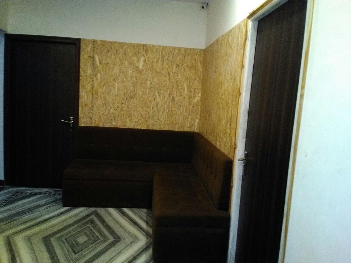 Hotel Gateway Kailash Varanasi Esterno foto
