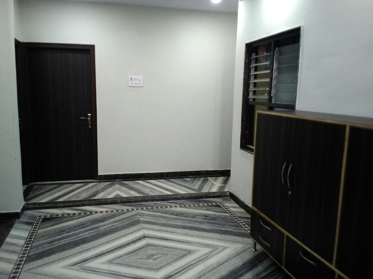 Hotel Gateway Kailash Varanasi Esterno foto